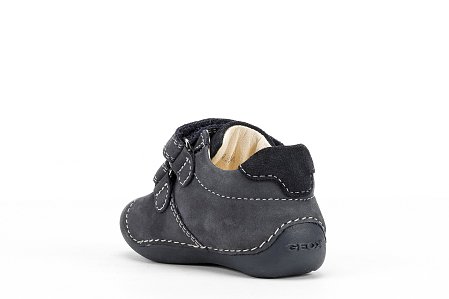 ΠΑΠΟΥΤΣΙΑ GEOX ΓΙΑ ΑΓΟΡΙΑ