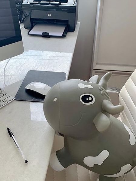 KIDZZFARM Φουσκωτή Ροζ Αγελάδα Bella the Cow Junior