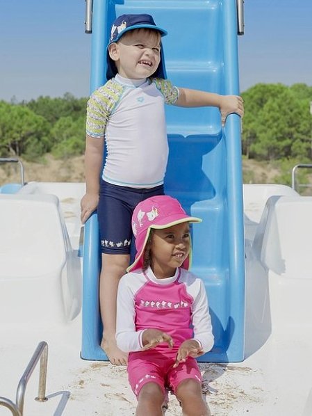 ΠΑΙΔΙΚΗ UNISEX ΑΝΤΗΛΙΑΚΗ ΜΠΛΟΥΖΑ UV ARENA