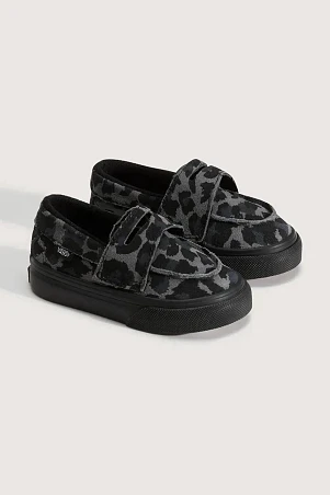 Βρεφικό Παπούτσι για Αγόρι Vans Loafer 53 Leopard Black/Black (Μεγέθη 20-26)